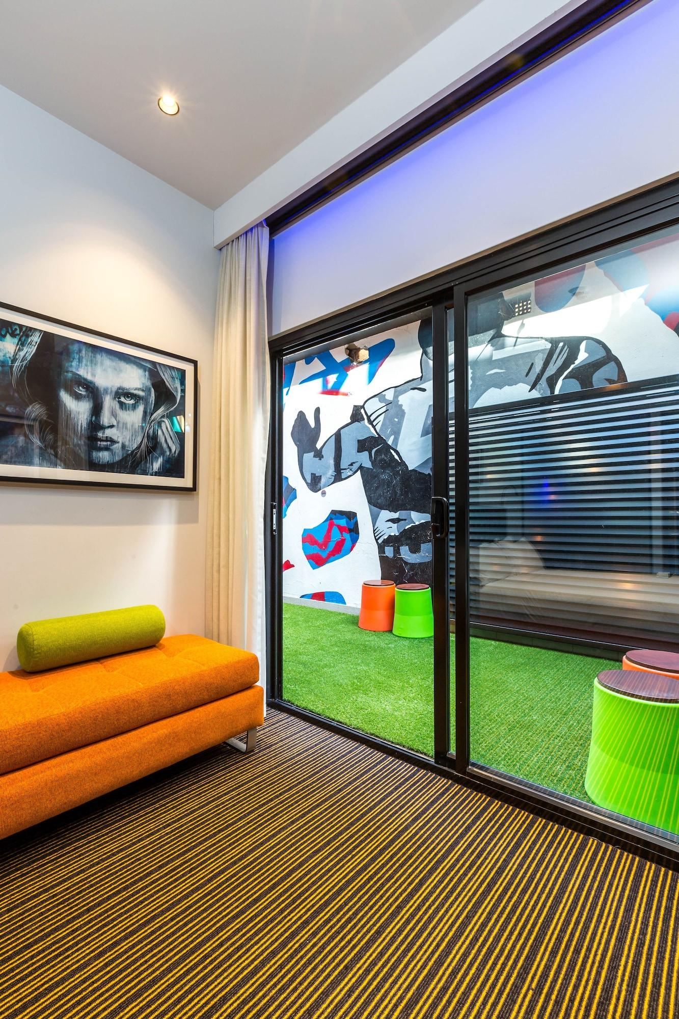 The Constance Fortitude Valley Hotel 4*